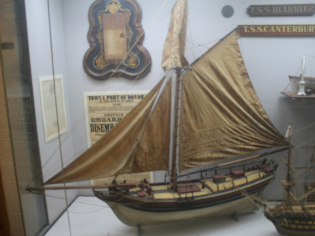 Dover Museum And Bronze Age Boat Gallery-多佛必去景点
