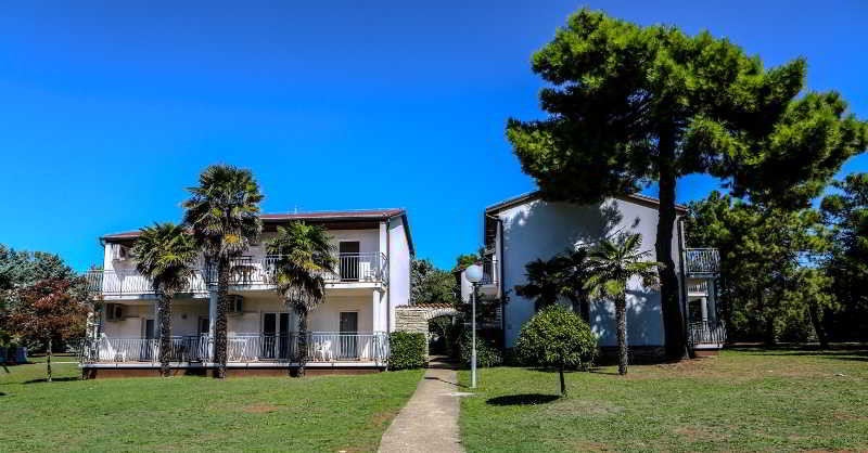 梅杜林酒店住宿-Ai Pini Apartments Medulin
