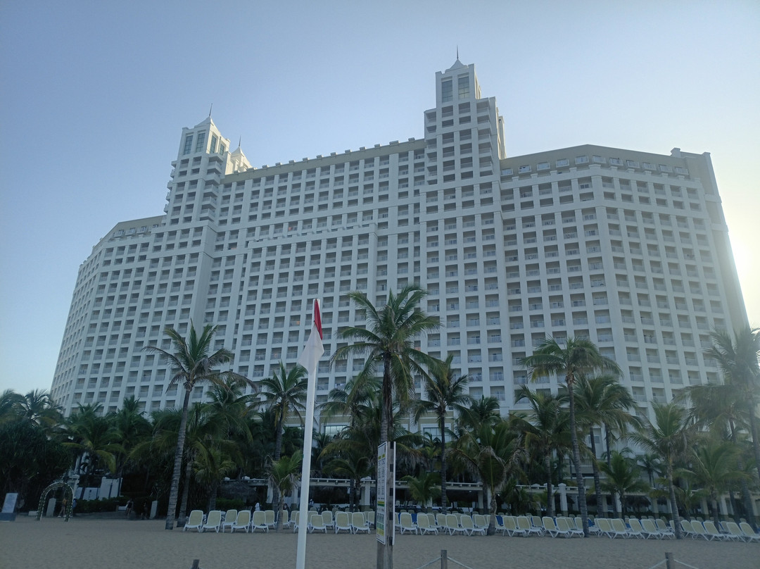 翡翠湾悦宜湾酒店-全包主图