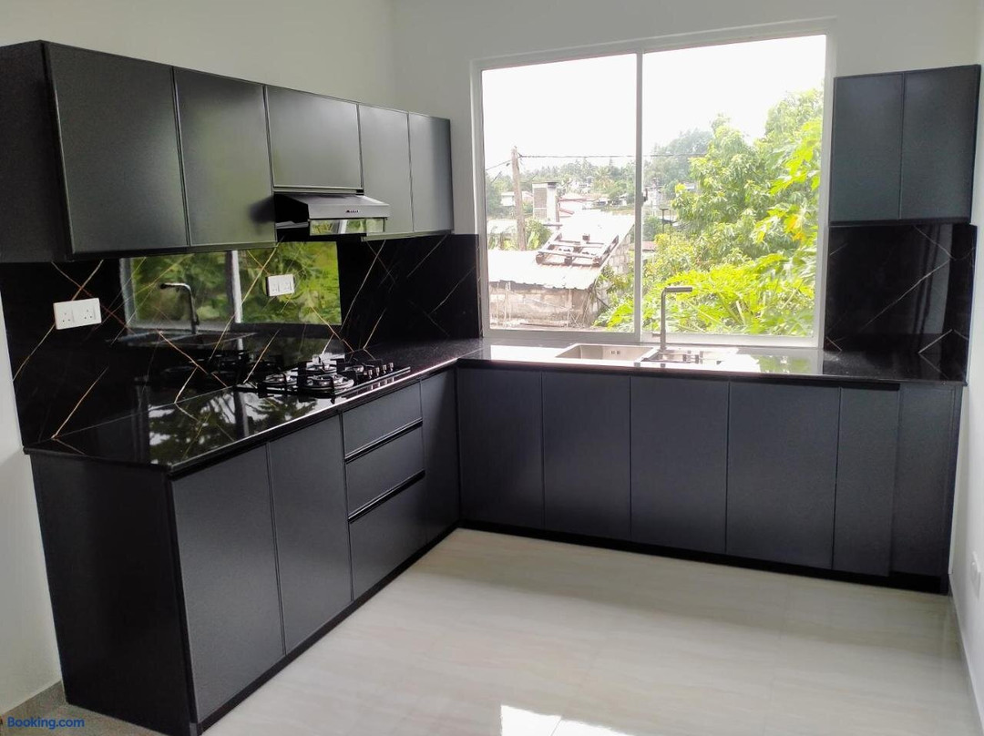 Msm Diamond Guesthouse Lanka