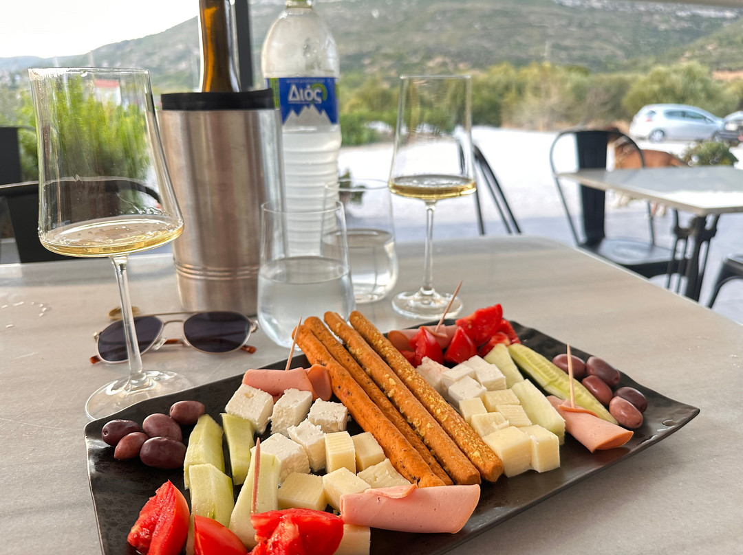Hatziionnou Winery-Samos Town必去景点