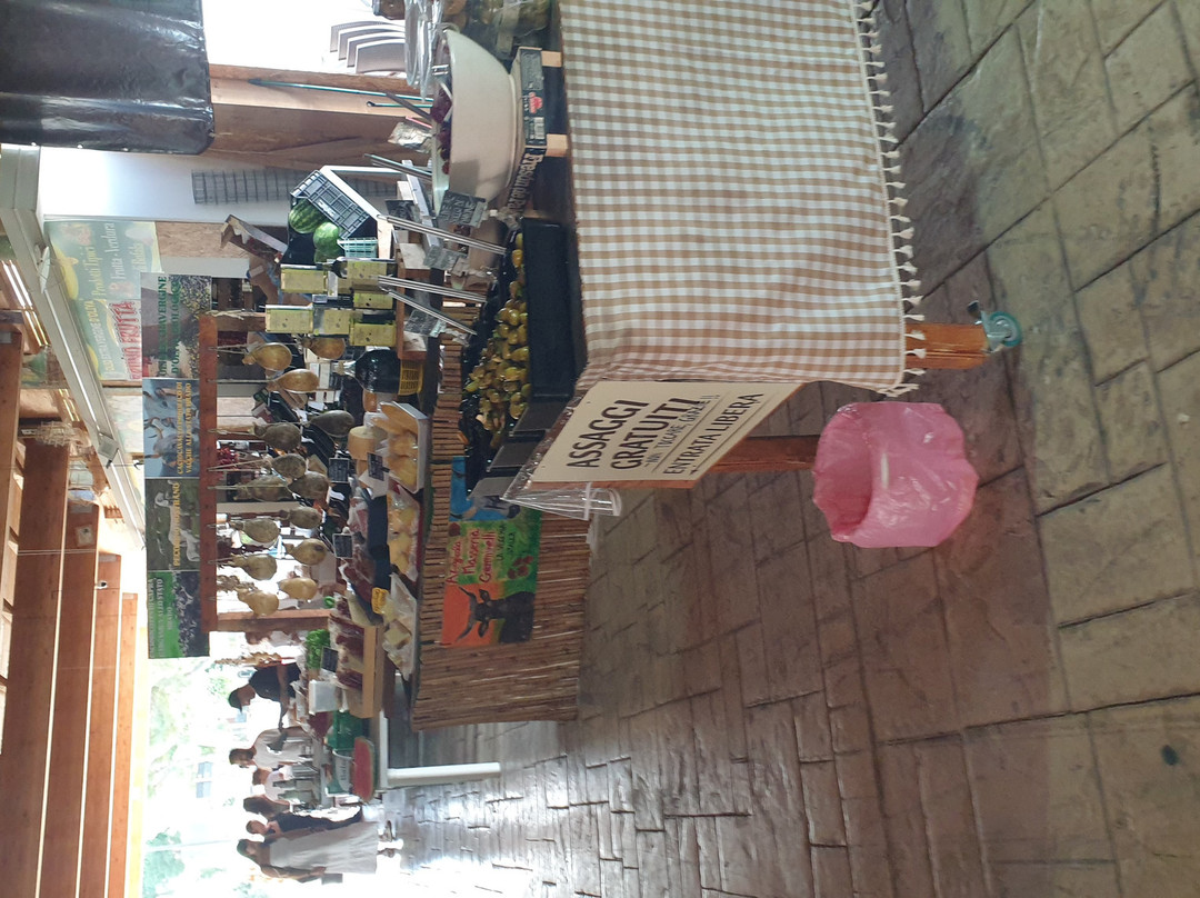 Mercato di Vieste-维耶斯泰必去景点
