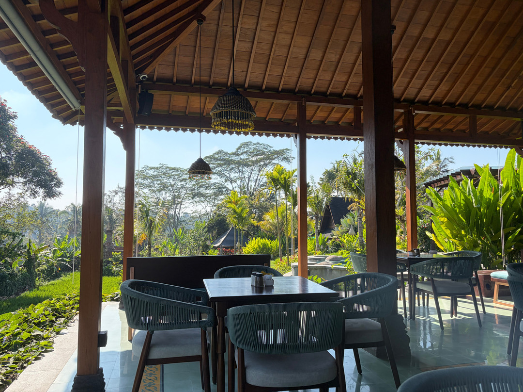 Ngajeng Restaurant
