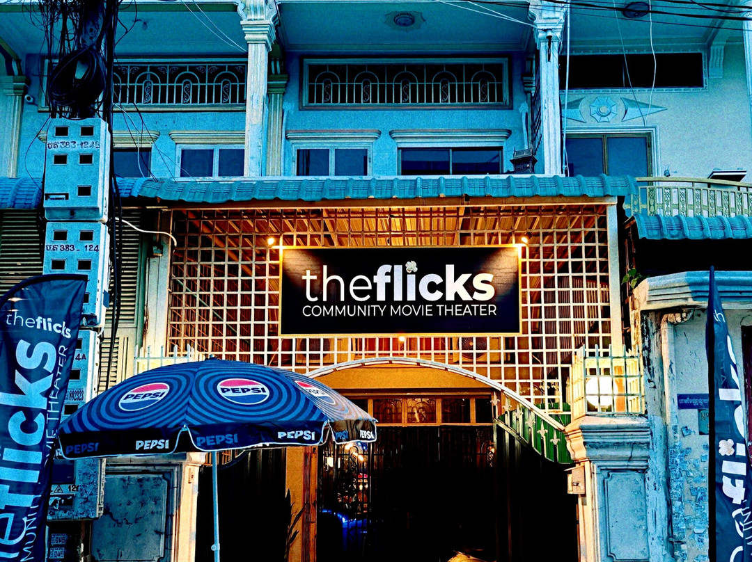 The Flicks Community Movie Theater-金边必去景点