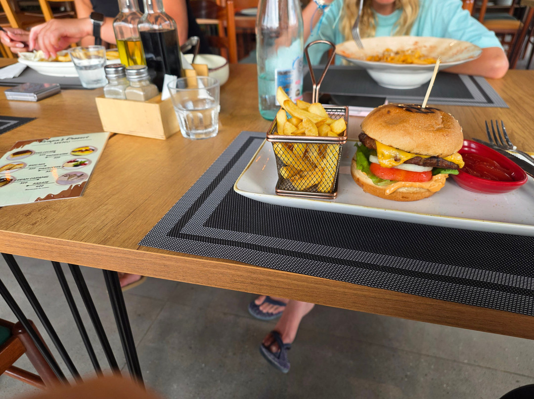 Rrapa's Grill Station