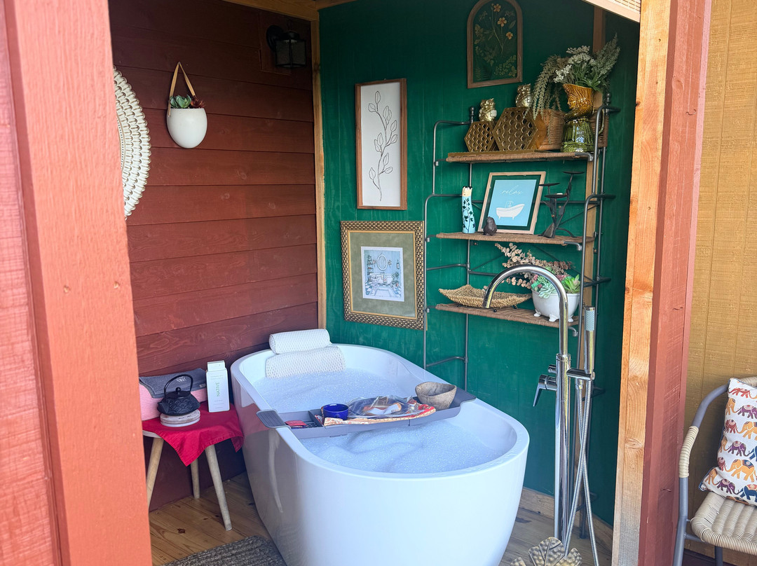 Tranquility On The Mountain Massage And Soak Spa-West Jefferson必去景点