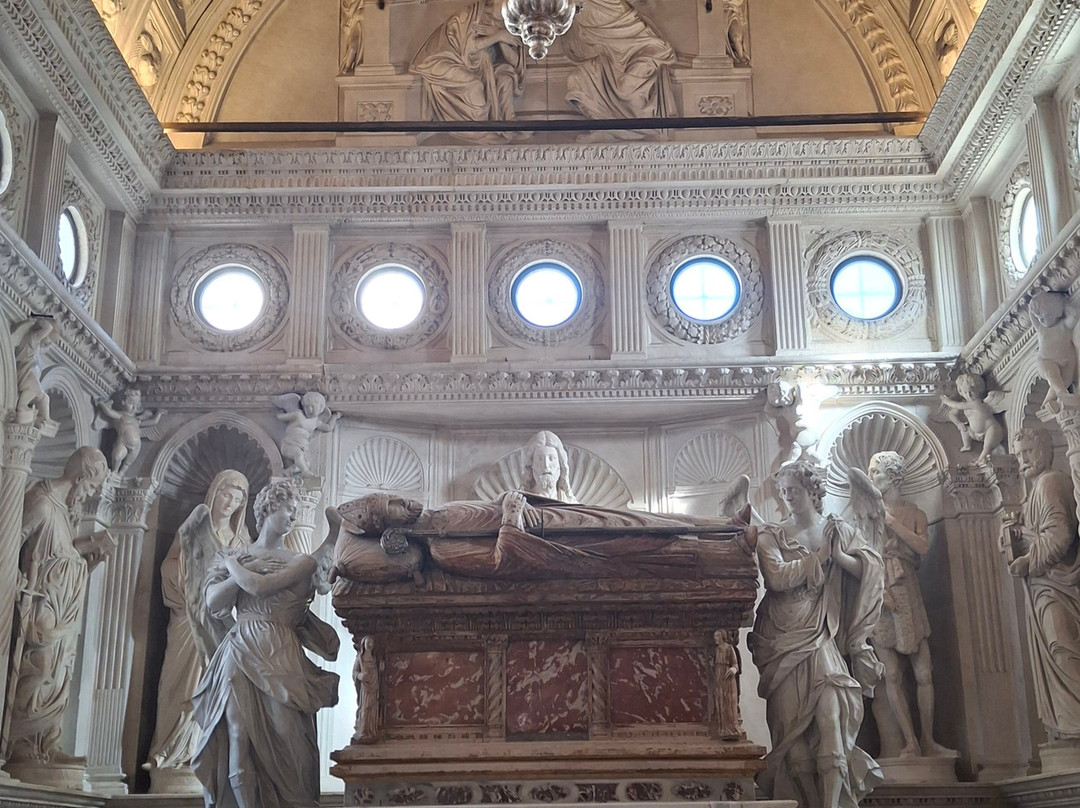 The Chapel of Ivan Orsini-特罗吉尔必去景点