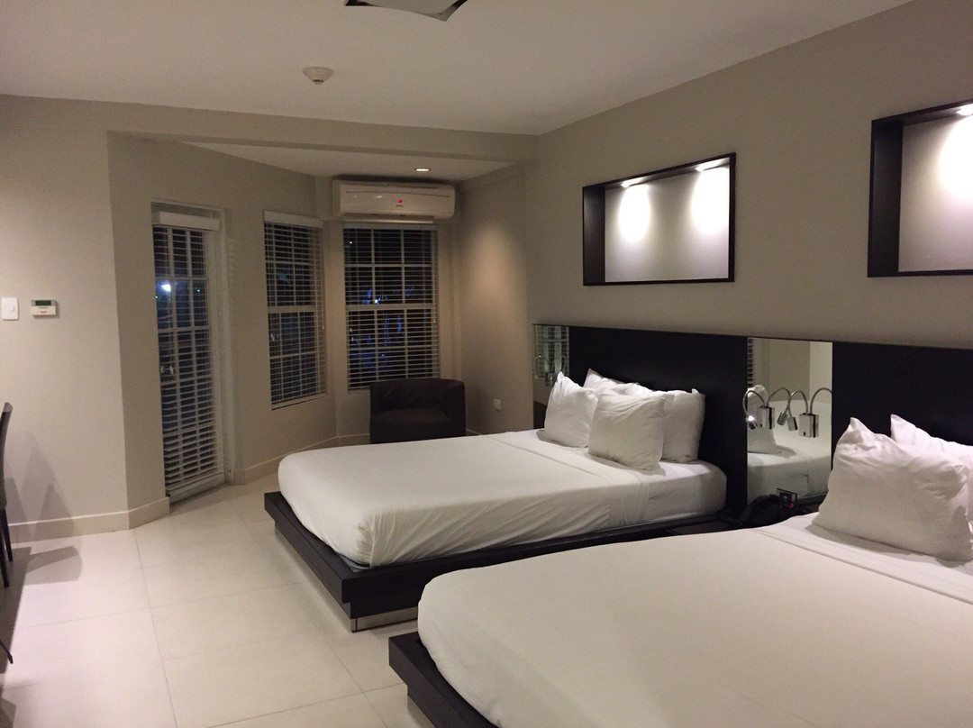 特立尼达酒店住宿-Crews Inn Hotel & Yachting Centre