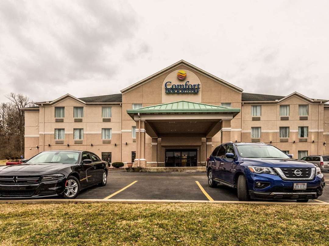 代顿康福特旅馆&套房酒店主图