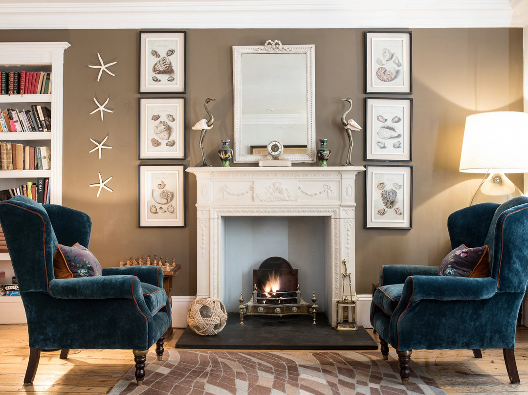 Alexandra Hotel and Restaurant主图