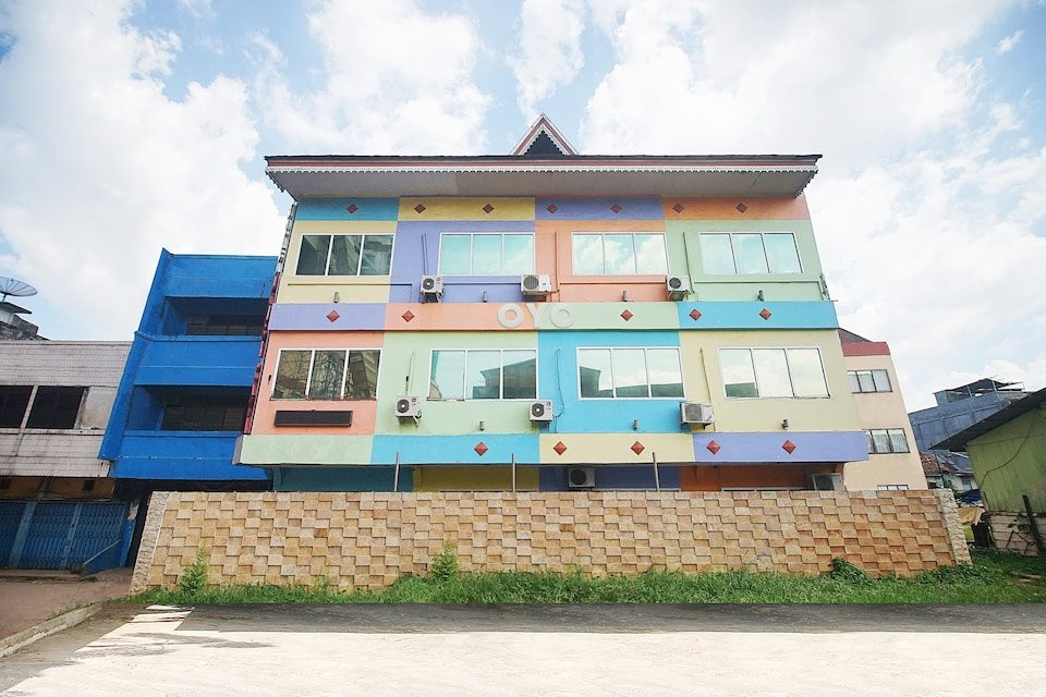 OYO 2079 Jambi Raya Hotel