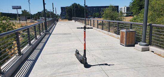 Drake's: The Barn-西萨克拉门托必去景点