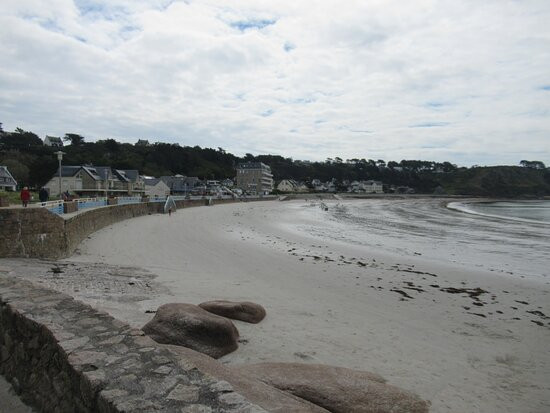 Plage de Tresmeur景点图片