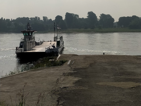 Rheinfähre Langst-Kaiserswerth