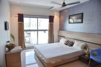 Raj Hotel