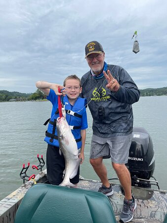 Tennessee River Monsters Fishing Guide Service - Striper, Catfish & Musky-Clinton必去景点