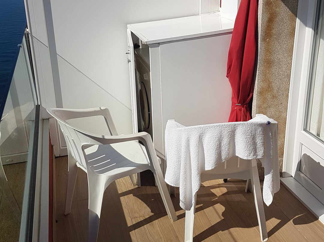 Apartamentos Sinás Playa