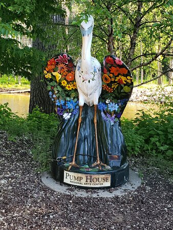 Riverside International Friendship Gardens景点图片