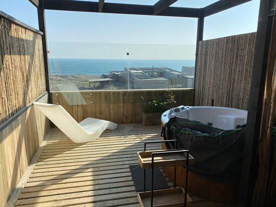 Simple y Puro Lodge主图