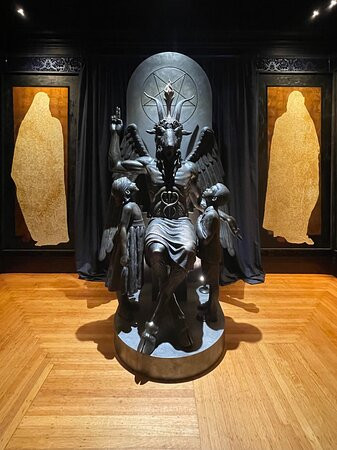 Satanic Salem Walking Tours-塞勒姆必去景点