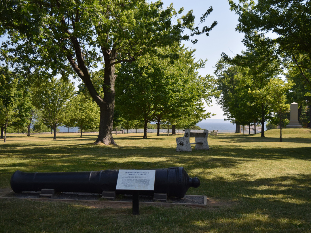 Holiday Inn Express & Suites Watertown-thousand Islands By IHG主图