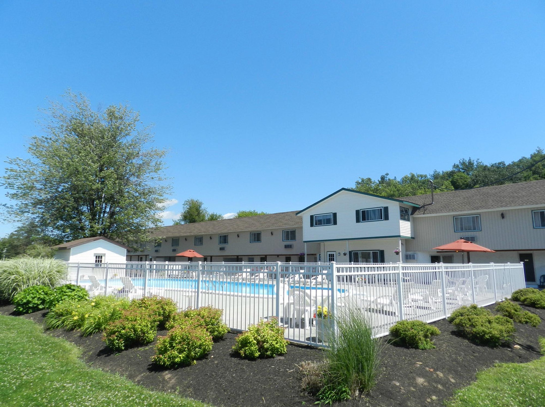 Chaumont酒店住宿-C-Way Resort Motel