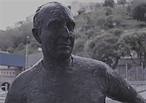 Juan Manuel Fangio Statue-蒙特卡洛必去景点