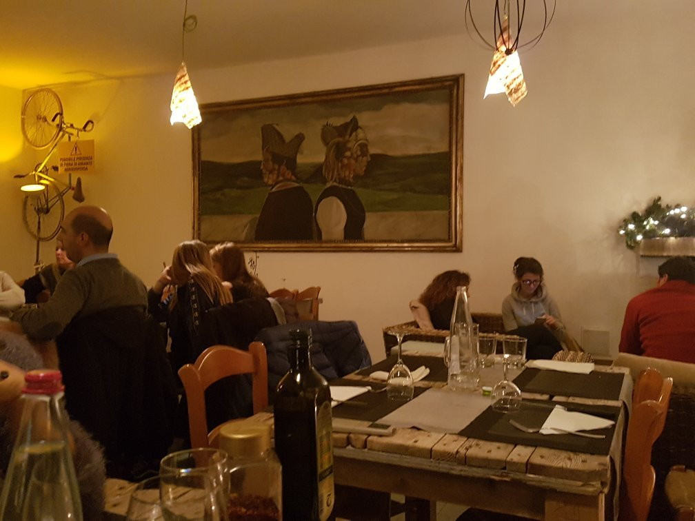 Pisignano旅游攻略图片
