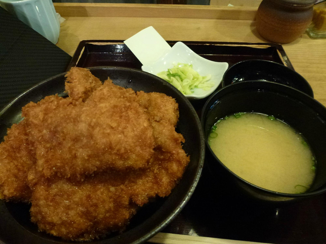 新潟カツ丼タレカツ 本店