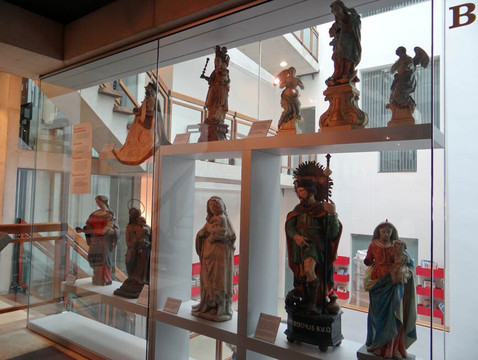 Historiehuis-鲁尔蒙德必去景点