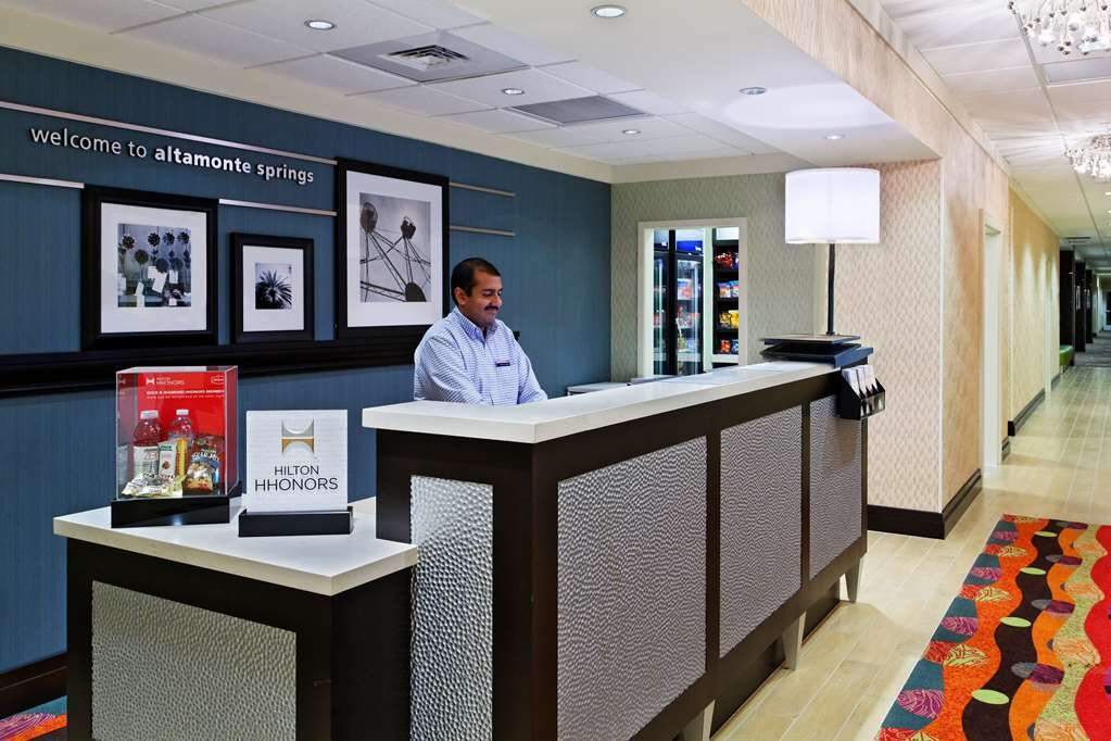 Hampton Inn & Suites Orlando-North/Altamonte Springs主图