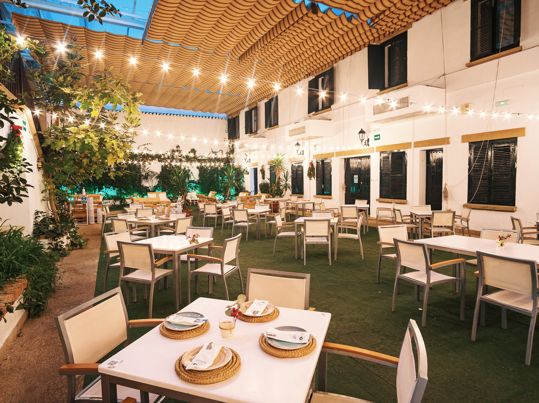 Jardín De Los Golfines Slowbar