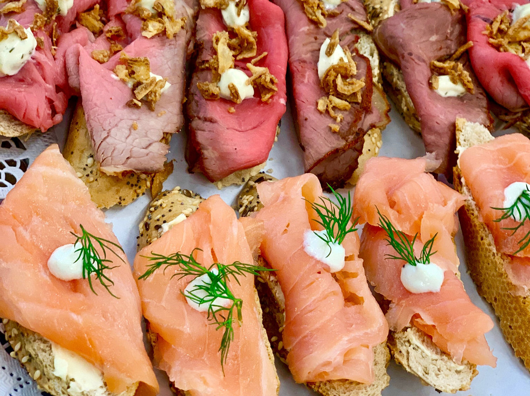 Fun-Food Factory Cafe