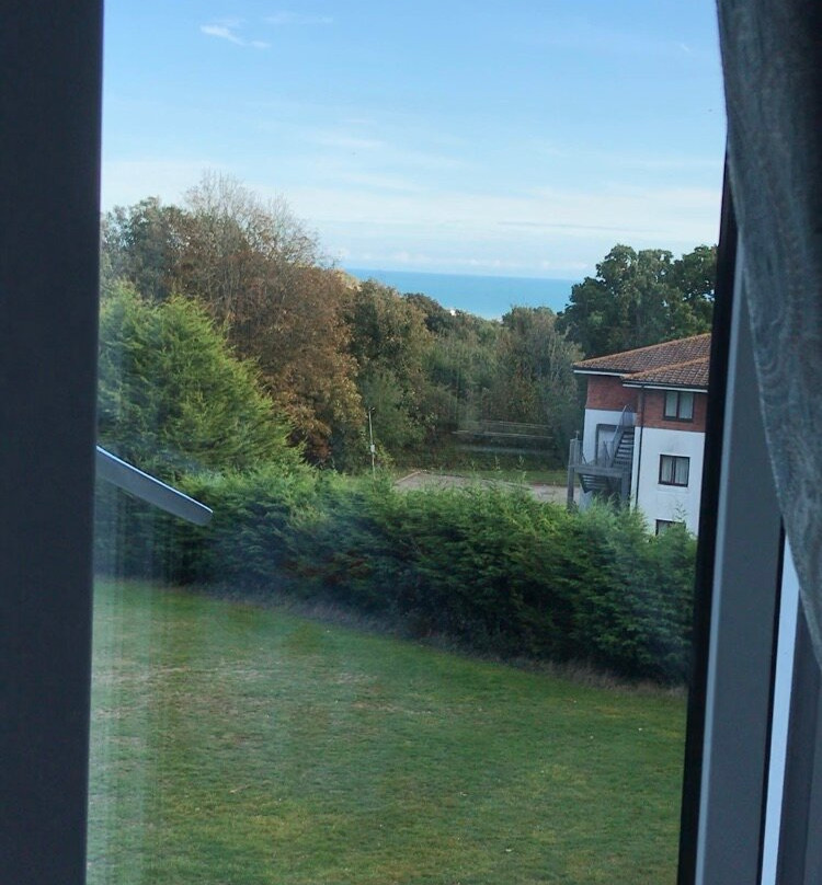 夏田楼酒店主图