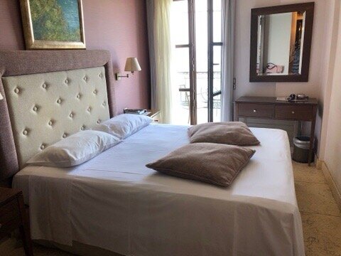 La Boheme Hotel-官方