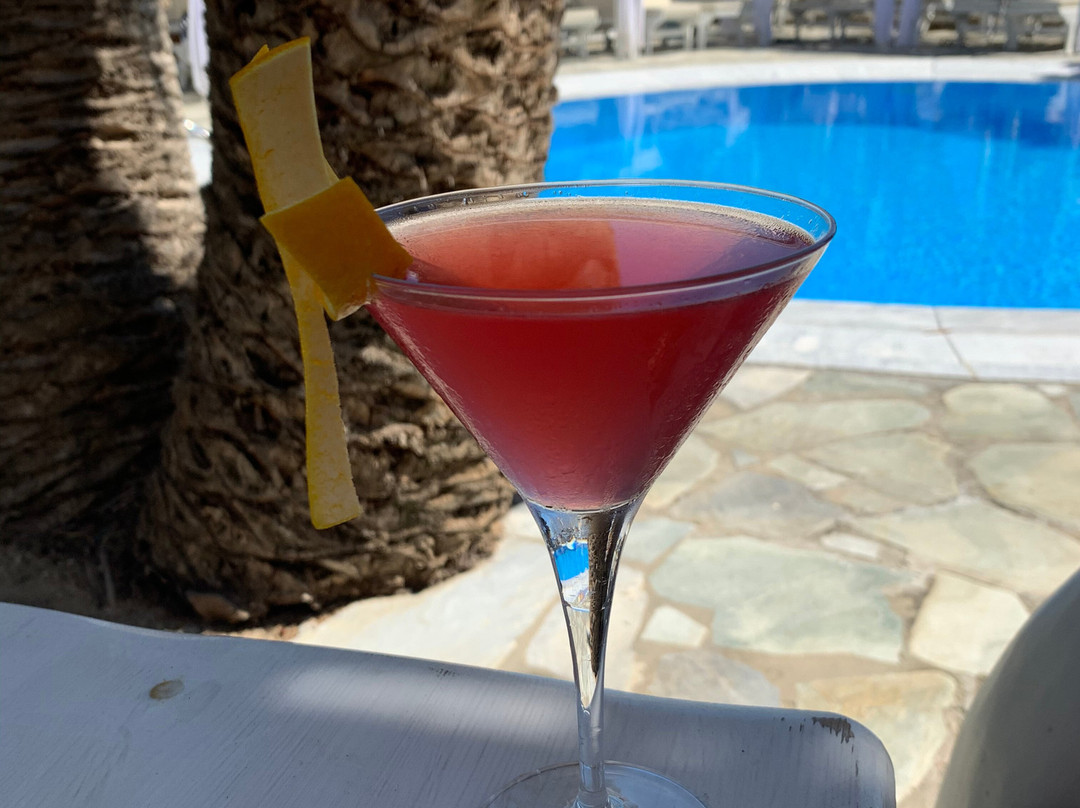 Zephyros Hotel主图