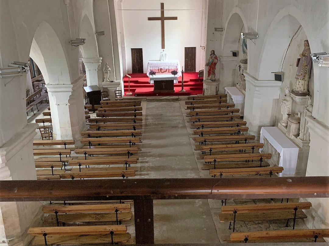 Eglise Saint Laurent-Romagne必去景点