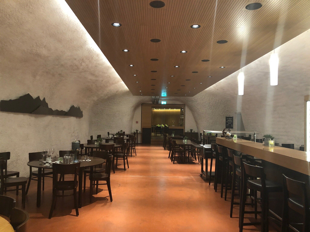 Cantina Caverna景点图片