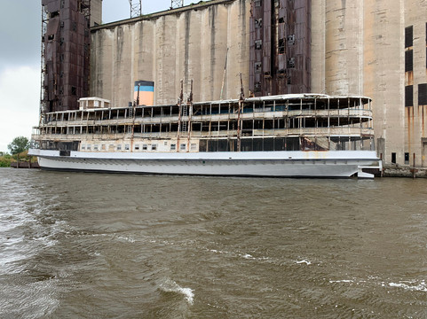 Buffalo CycleBoats-水牛城必去景点
