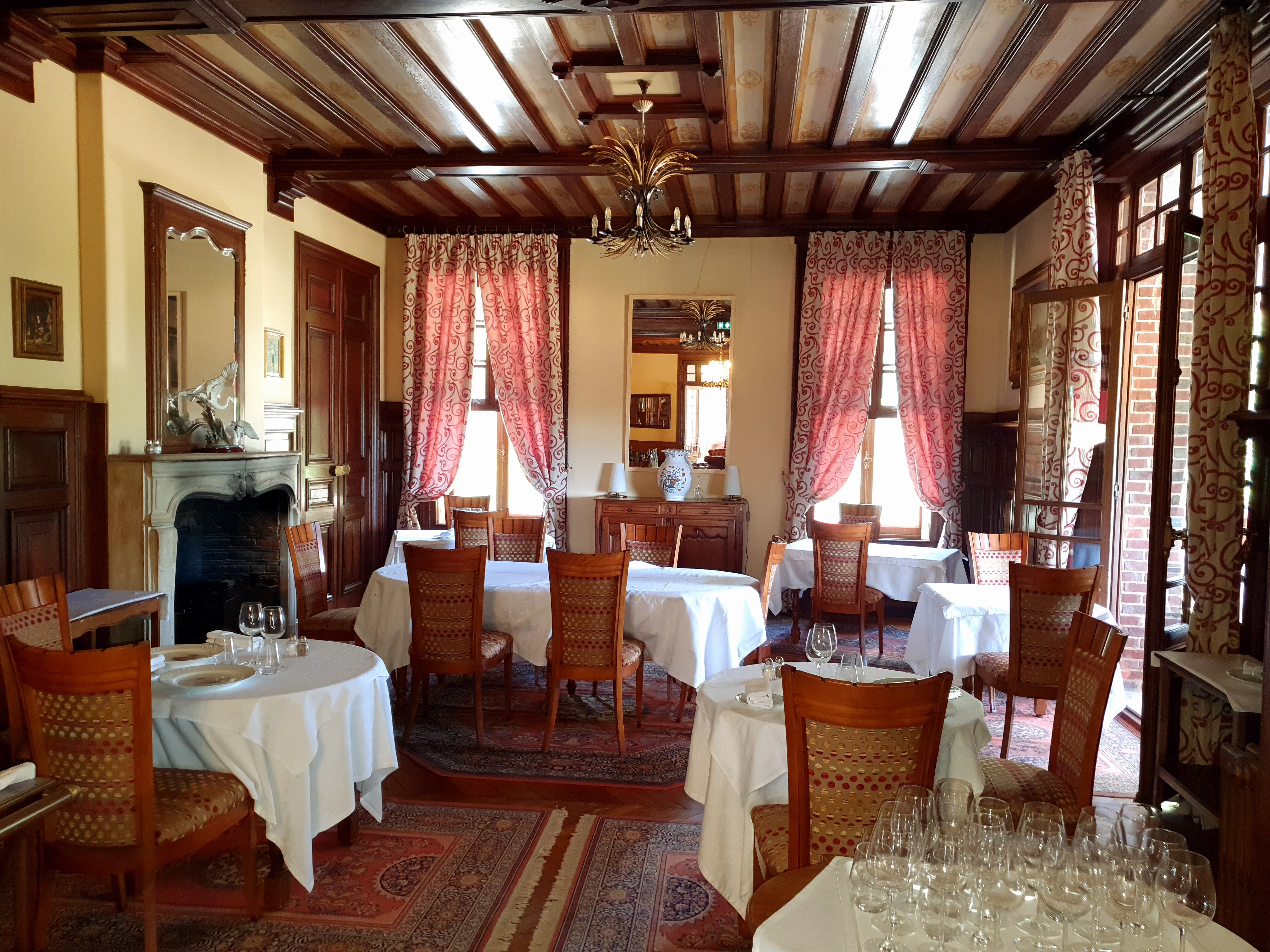 Chateau de la Rapee-餐饮