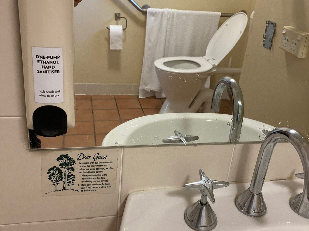 雷吉斯锚地公园酒店主图