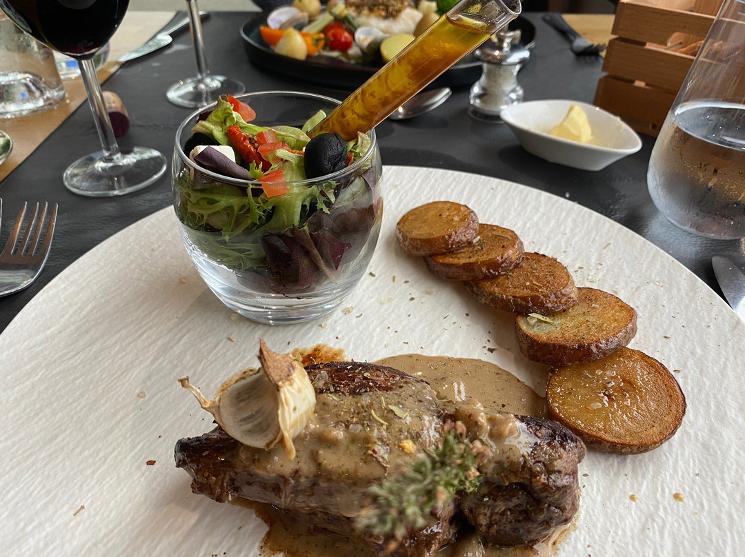 Sarl l'Abbesse Hotel-Restaurant主图
