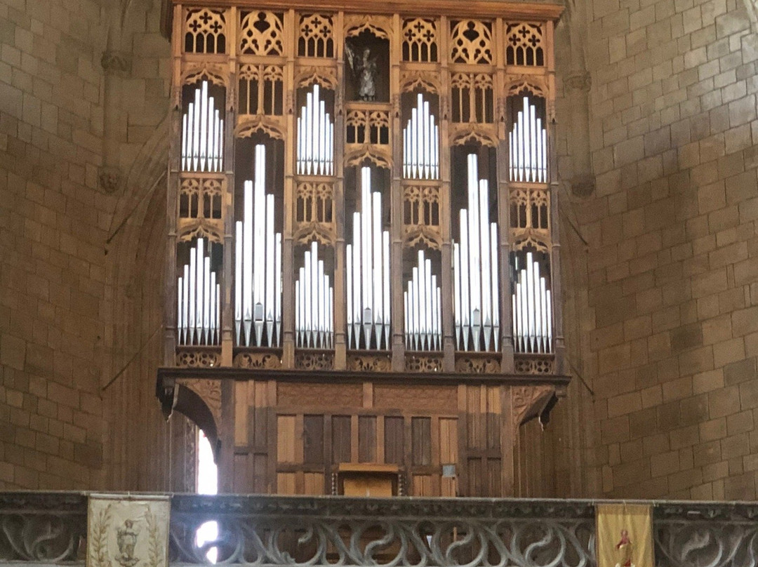 Collegiale Notre-Dame-Villefranche-de-Rouergue必去景点