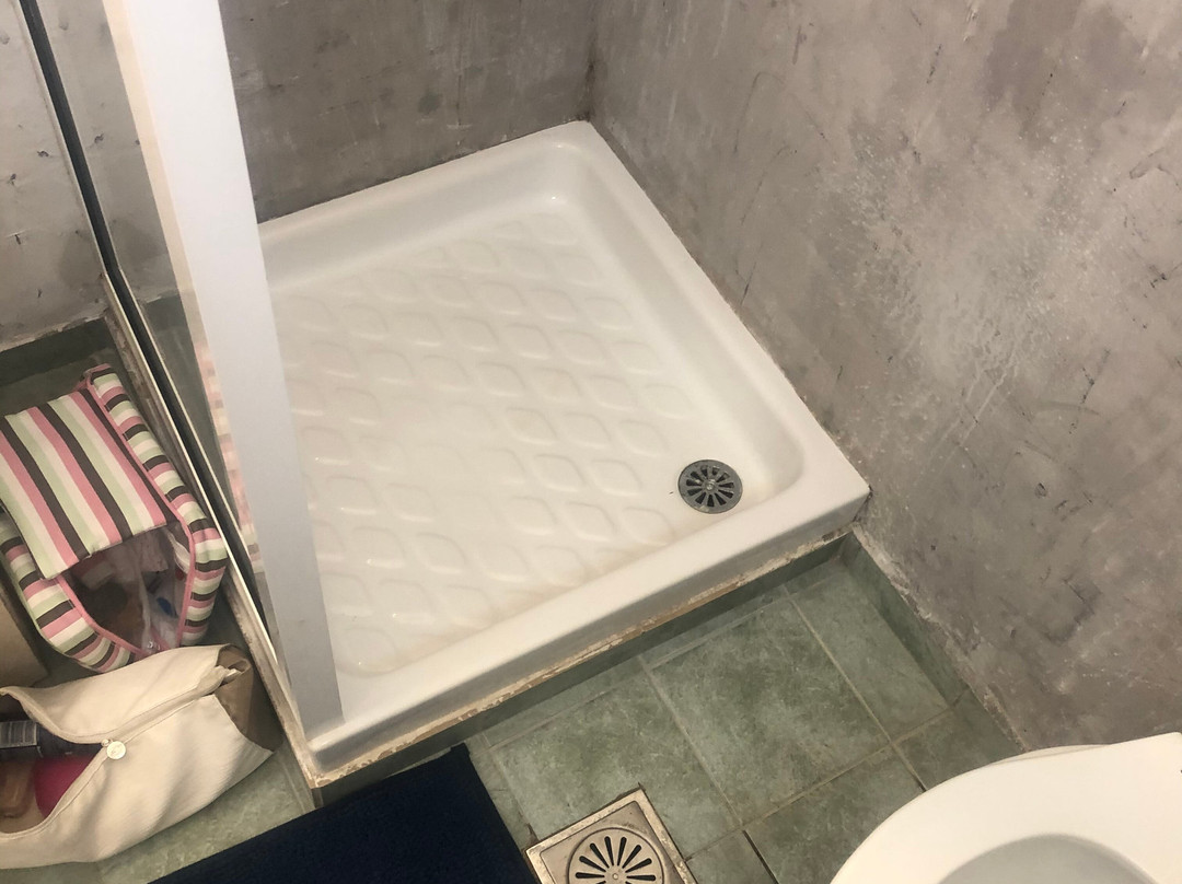 Olive Grove Poolside Apartments主图