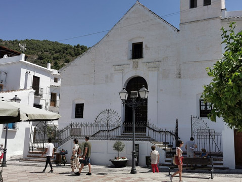 Church Square-弗里希利亚纳必去景点