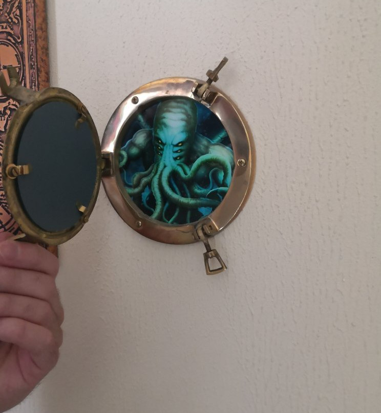 Hinter Den Spiegeln主图