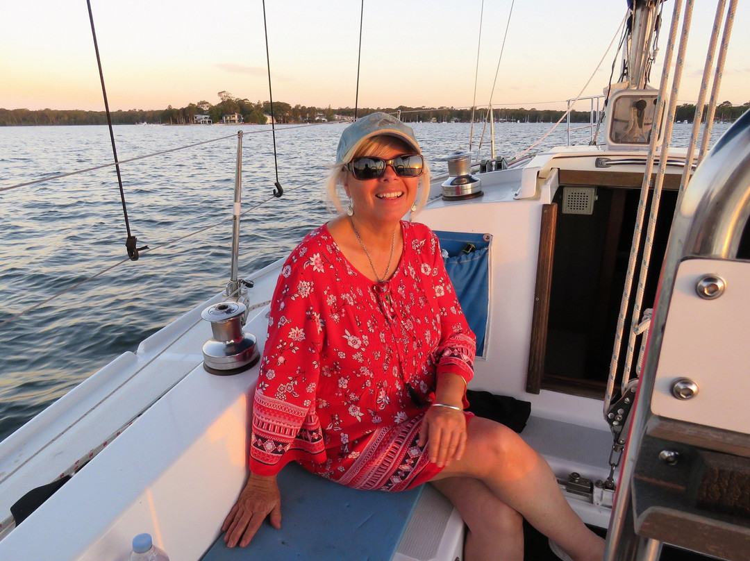 Lake Macquarie Sailing Tours景点图片
