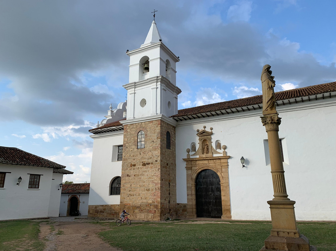 Iglesia Nuestra Señora del Carmen-莱瓦镇必去景点