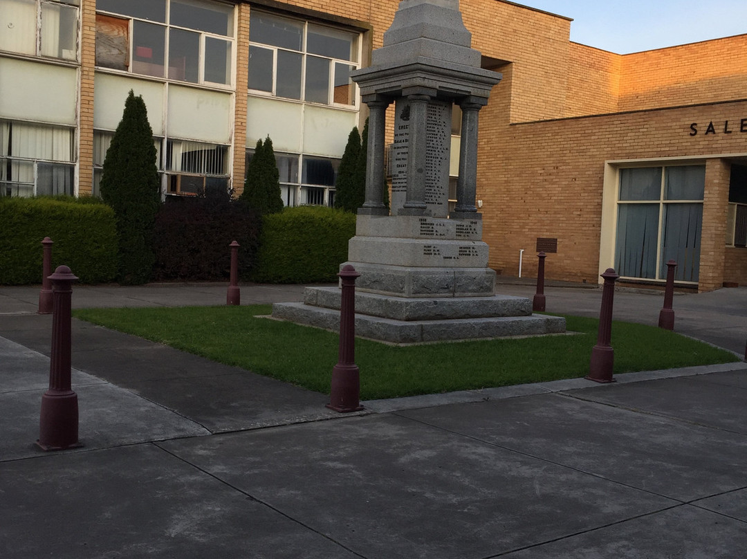 Sale Cenotaph-塞尔必去景点