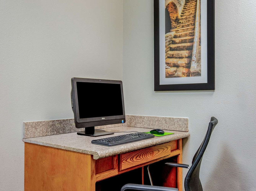 La Quinta Inn & Suites by Wyndham Mission at West McAllen主图